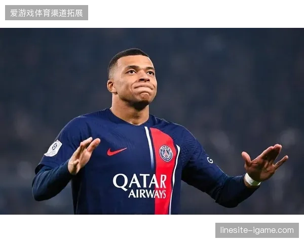 奥利塞热身赛状态火热或冲击主力，德尚面临如何围绕姆巴佩构建最高效攻击线的幸福烦恼